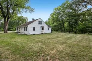 14 Saddle River Ro, Woodcliff Lake, NJ 07677 - Photo 38