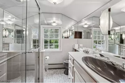 14 Saddle River Ro, Woodcliff Lake, NJ 07677 - Photo 28
