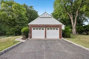 14 Saddle River Ro, Woodcliff Lake, NJ 07677 - Photo 38