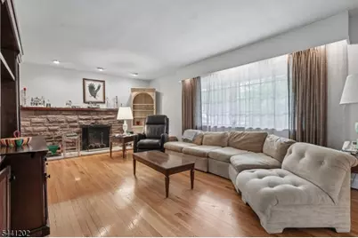 14 Saddle River Ro, Woodcliff Lake, NJ 07677 - Photo 8