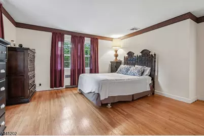 14 Saddle River Ro, Woodcliff Lake, NJ 07677 - Photo 20