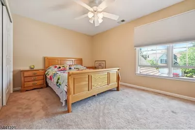 233 Patriot Hill Dr, Bernards Township, NJ 07920 - Photo 8