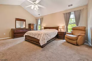 233 Patriot Hill Dr, Bernards Township, NJ 07920 - Photo 14