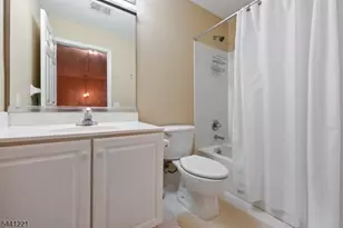 233 Patriot Hill Dr, Bernards Township, NJ 07920 - Photo 12
