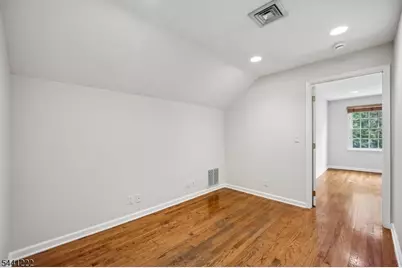 11 Wordsworth Rd, Millburn, NJ 07078 - Photo 40