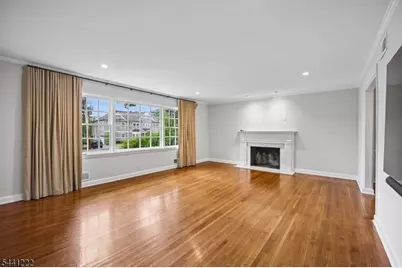 11 Wordsworth Rd, Millburn, NJ 07078 - Photo 2