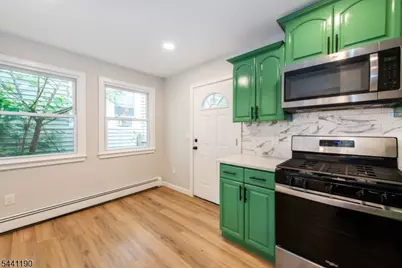 43 New St, Montclair, NJ 07042 - Photo 4
