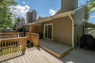 15 Rhea Run, Hampton Township, NJ 07860 - Photo 36