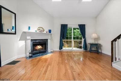 15 Rhea Run, Hampton Township, NJ 07860 - Photo 10