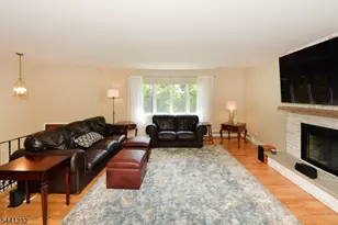 630 Van Emburgh Ave, Washington Township, NJ 07676 - Photo 4
