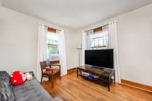 151 Luddington Ave, Clifton, NJ 07011 - Photo 16