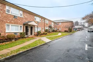 365 Bloomfield Ave Unit, Verona, NJ 07044 - Photo 4