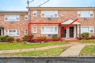 365 Bloomfield Ave Unit, Verona, NJ 07044 - Photo 2