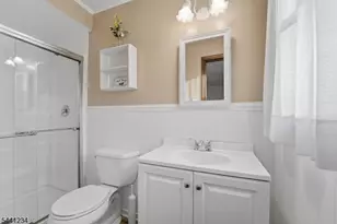 1177 Aaron Rd, North Brunswick Township, NJ 08902 - Photo 38