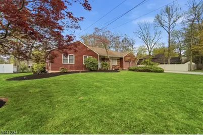 1177 Aaron Rd, North Brunswick Township, NJ 08902 - Photo 4