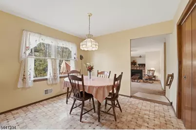 1177 Aaron Rd, North Brunswick Township, NJ 08902 - Photo 20
