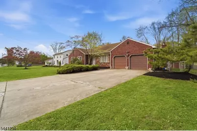 1177 Aaron Rd, North Brunswick Township, NJ 08902 - Photo 2