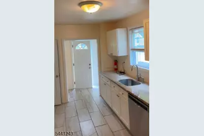428 Union Ave, Irvington, NJ 07111 - Photo 8