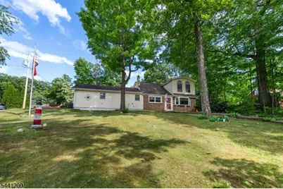25 Belford Dr, West Milford, NJ 07421 - Photo 2