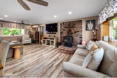 25 Belford Dr, West Milford, NJ 07421 - Photo 24