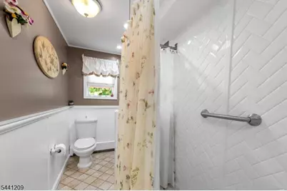 25 Belford Dr, West Milford, NJ 07421 - Photo 14