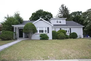 179 Mohawk Ave, Hawthorne, NJ 07506 - Photo 2