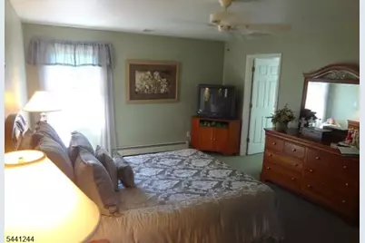 246 Fresh Ponds Rd, South Brunswick Township, NJ 08831 - Photo 14