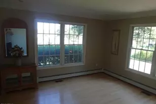246 Fresh Ponds Rd, South Brunswick Township, NJ 08831 - Photo 18