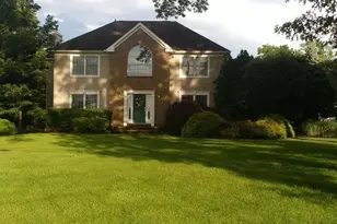 246 Fresh Ponds Rd, South Brunswick Township, NJ 08831 - Photo 1