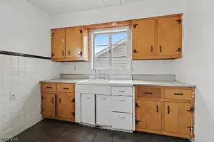 315 Itaska St, Hillside, NJ 07205 - Photo 40