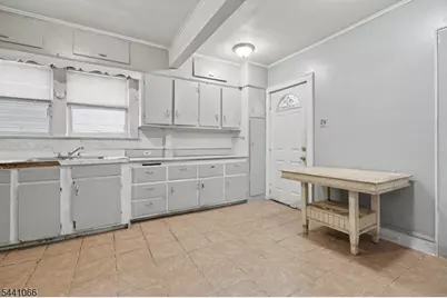 315 Itaska St, Hillside, NJ 07205 - Photo 10