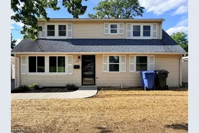 109 W Arthur Pl, Woodbridge Township, NJ 08830 - Photo 1