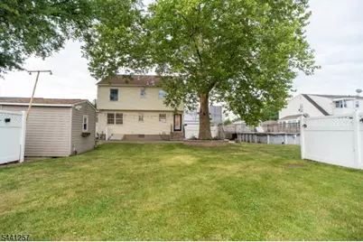 130 Loretta St, Woodbridge Township, NJ 08861 - Photo 20