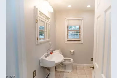 130 Loretta St, Woodbridge Township, NJ 08861 - Photo 8
