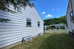 24 Valley View Rd, Hillside, NJ 07205 - Photo 24