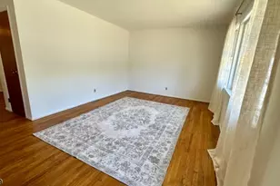 24 Valley View Rd, Hillside, NJ 07205 - Photo 8