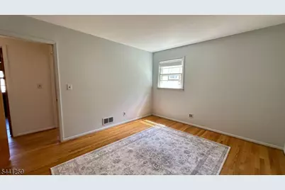 24 Valley View Rd, Hillside, NJ 07205 - Photo 12