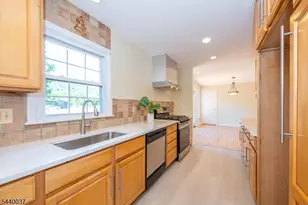 4 Van Duyne Ave, Riverdale, NJ 07457 - Photo 14