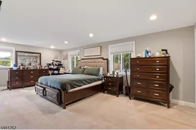 42 Brandon Ave, Livingston, NJ 07039 - Photo 18