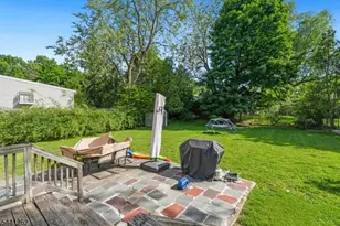 42 Brandon Ave, Livingston, NJ 07039 - Photo 28