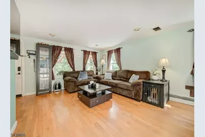 205 Main Road, Montville Township, NJ 07045 - Photo 10