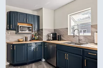 212 University Ave, Metuchen, NJ 08840 - Photo 16