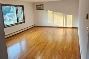 212 Falmouth Ave, Elmwood Park, NJ 07407 - Photo 4