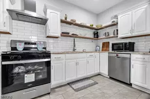 510 Burnham Rd, Elizabeth, NJ 07202 - Photo 22