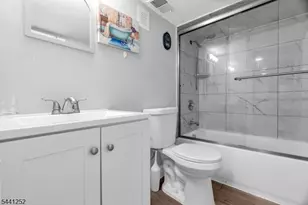 510 Burnham Rd, Elizabeth, NJ 07202 - Photo 28