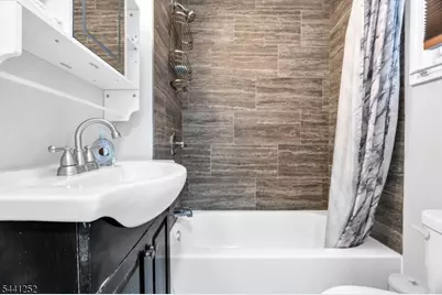 510 Burnham Rd, Elizabeth, NJ 07202 - Photo 24