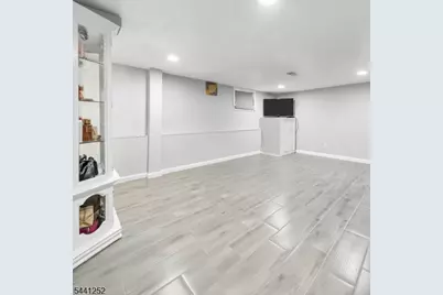 510 Burnham Rd, Elizabeth, NJ 07202 - Photo 40