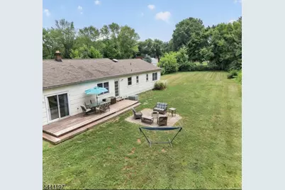22 Sandra Rd, East Amwell Township, NJ 08551 - Photo 2
