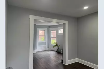 105 N Munn Ave, East Orange, NJ 07017 - Photo 4