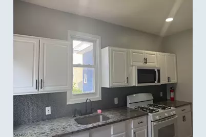 105 N Munn Ave, East Orange, NJ 07017 - Photo 2
